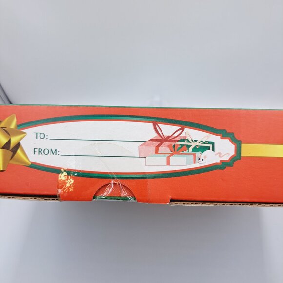 American Cat Club Carboard Scratch Holiday Christmas Tree House Size 12x14x17 in - Picture 8 of 8